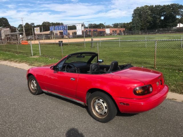 1990 Red Mazda MX-5 Miata Convertible