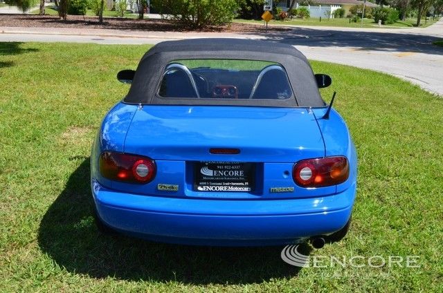 1990 Blue Mazda MX-5 Miata Convertible