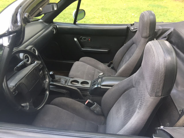 1990 Silver Mazda MX-5 Miata Convertible