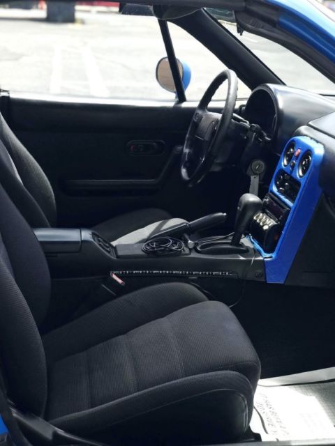 1990 Blue Mazda MX-5 Miata --