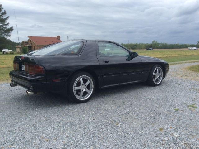 1990 Black Mazda RX-7 Coupe