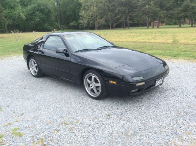 1990 Black Mazda RX-7 Coupe