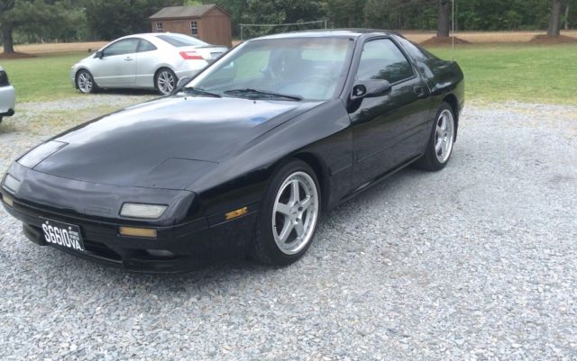 1990 Black Mazda RX-7 Coupe