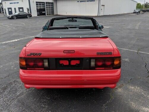1990 Red Mazda RX-7 --