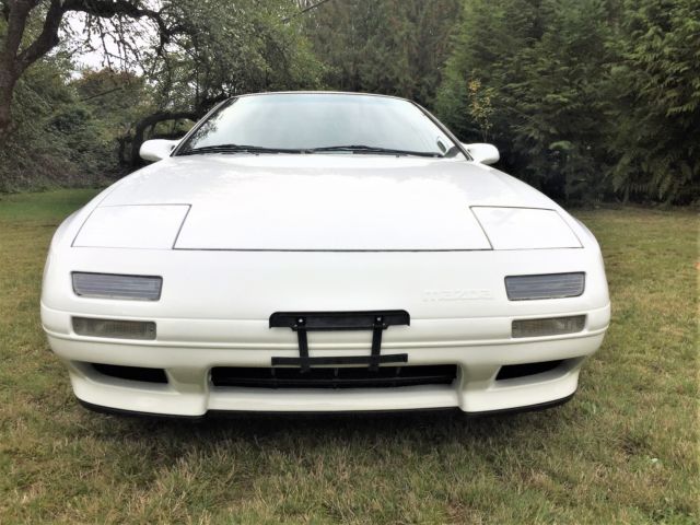 1990 White Mazda RX-7 Coupe
