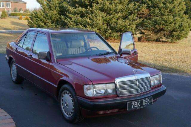 1990 Garnet Red Metallic Mercedes-Benz 190-Series Sedan