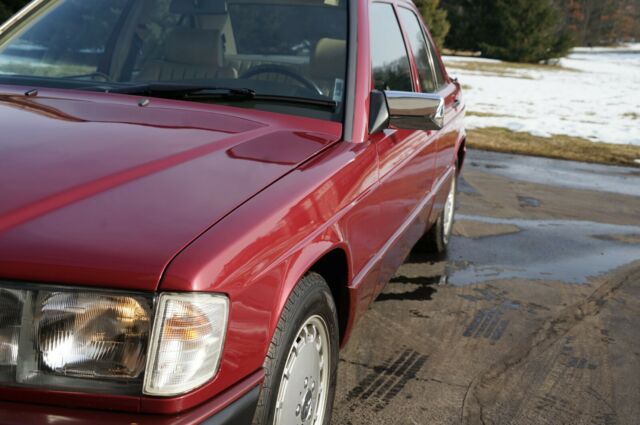 1990 Garnet Red Metallic Mercedes-Benz 190-Series Sedan