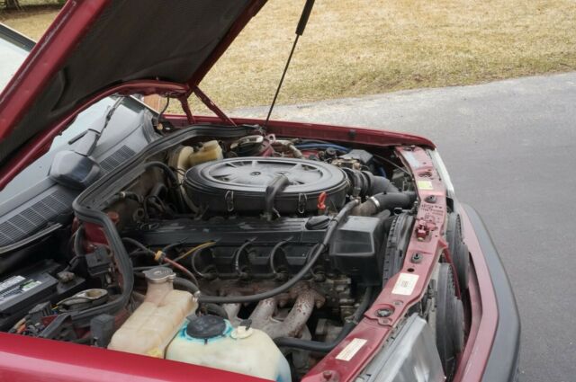 1990 Garnet Red Metallic Mercedes-Benz 190-Series Sedan