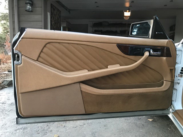 1990 White Mercedes-Benz S-Class Coupe