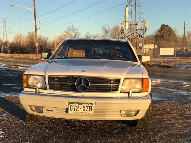 1990 White Mercedes-Benz S-Class Coupe