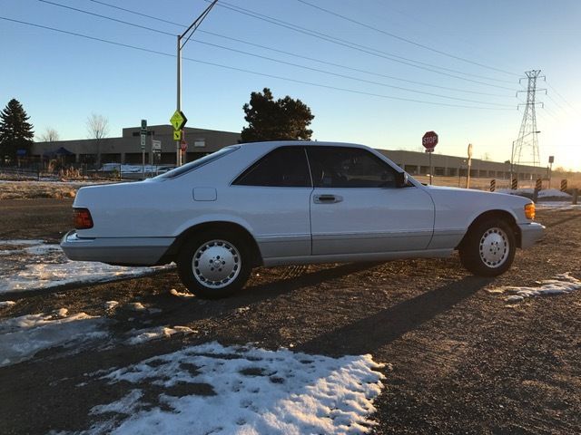1990 White Mercedes-Benz S-Class Coupe