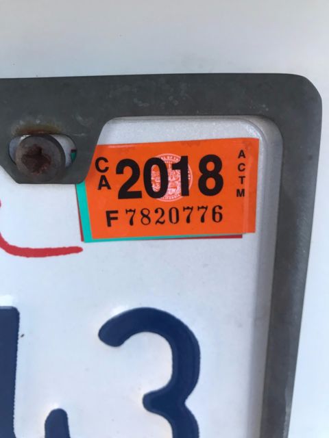 1990 White Mercedes-Benz 500-Series Sedan