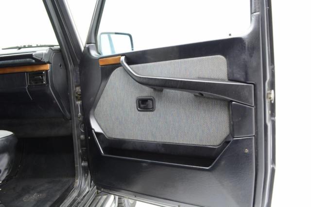 1990 Black Mercedes-Benz G-Class SUV