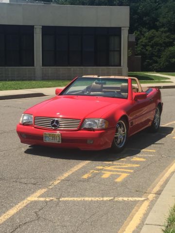 1990 Red Mercedes-Benz 300-Series Convertible