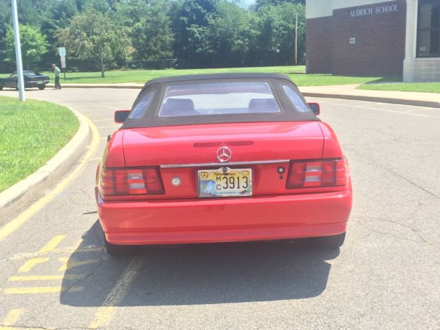1990 Red Mercedes-Benz 300-Series Convertible