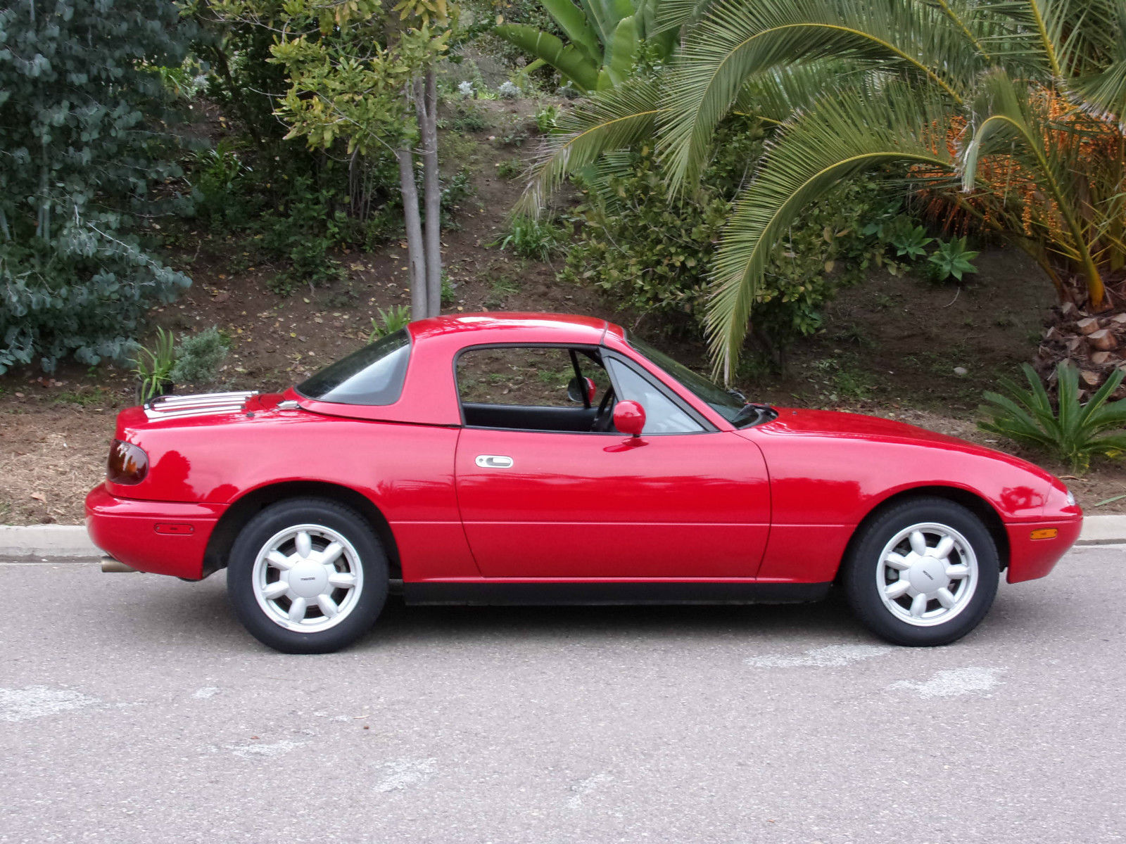 1990 Red Mazda MX-5 Miata Convertible
