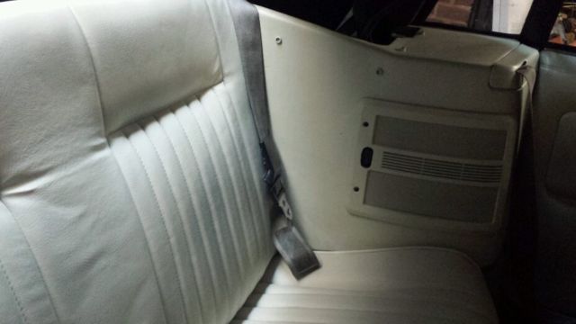 1990 Green Ford Mustang Convertible