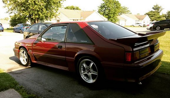 1990 Ford Mustang