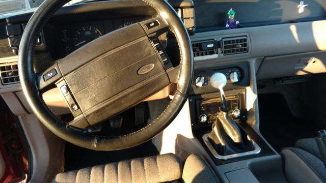 1990 Ford Mustang