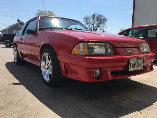 1990 Red Ford Mustang Coupe
