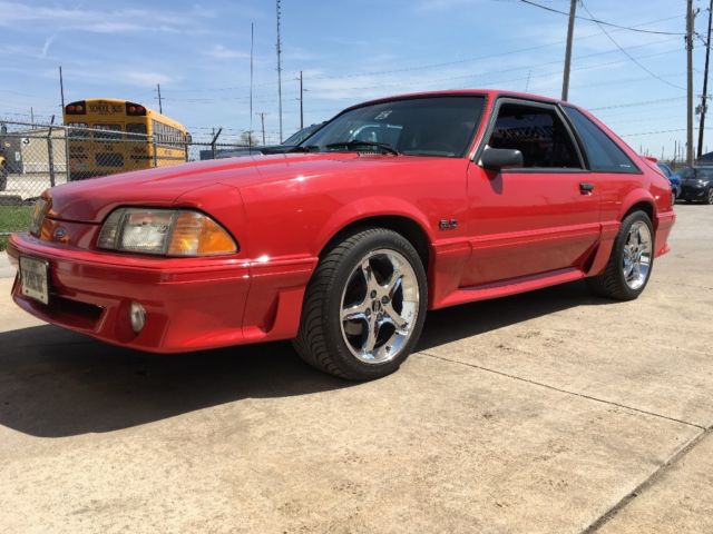 1990 Red Ford Mustang Coupe