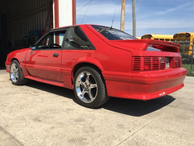 1990 Red Ford Mustang Coupe