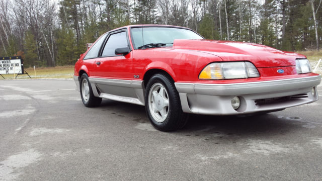 1990 Dark Blue metallic Ford Mustang Fox