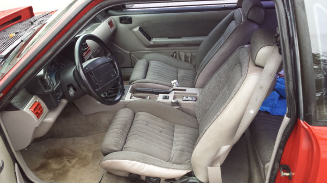 1990 Dark Blue metallic Ford Mustang Fox