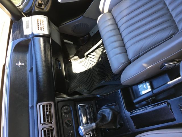1990 White Ford Mustang Convertible