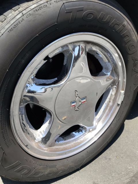 1990 White Ford Mustang Convertible