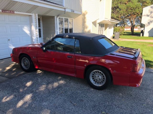 1990 Red Ford Mustang Convertible