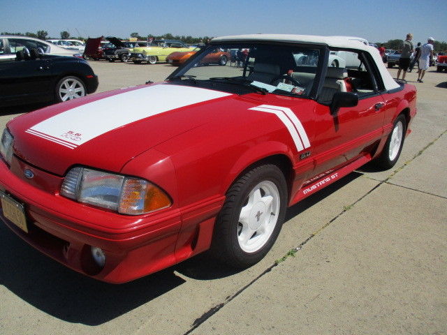1990 Red Ford Mustang Convertible