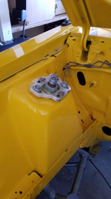 1990 Yellow Ford Mustang Hatchback