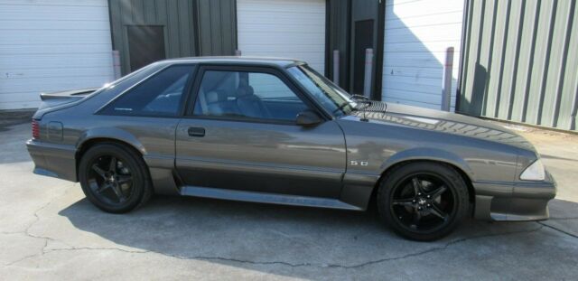 1990 Gray Ford Mustang