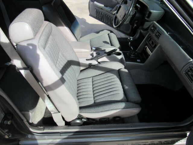 1990 Gray Ford Mustang
