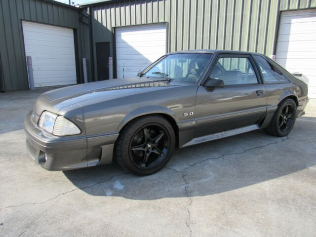 1990 Gray Ford Mustang