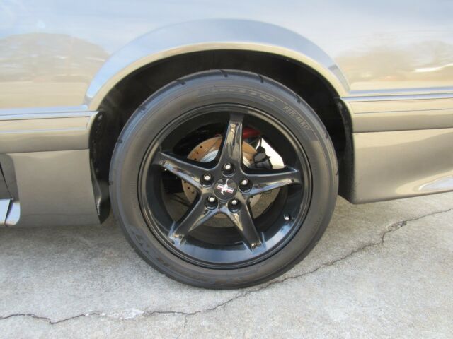 1990 Gray Ford Mustang