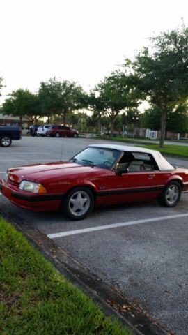 1990 Red Ford Mustang