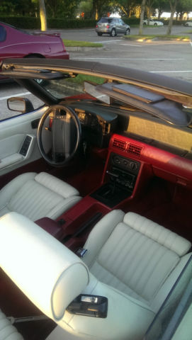 1990 Red Ford Mustang