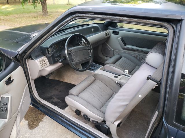 1990 Blue Ford Mustang Hatchback