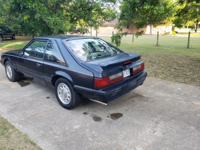 1990 Blue Ford Mustang Hatchback