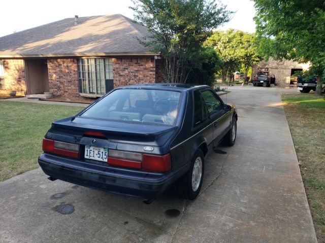 1990 Blue Ford Mustang Hatchback