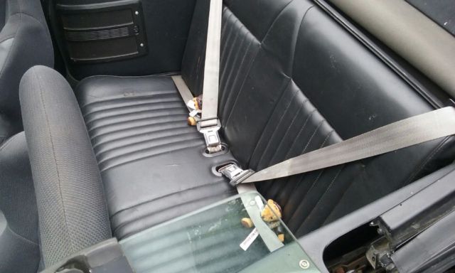 1990 DEEP EMERALD GREEN Ford Mustang Convertible