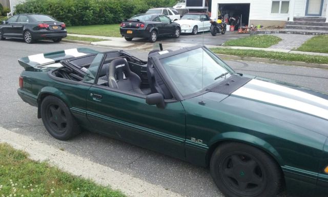 1990 DEEP EMERALD GREEN Ford Mustang Convertible