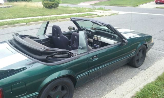 1990 DEEP EMERALD GREEN Ford Mustang Convertible