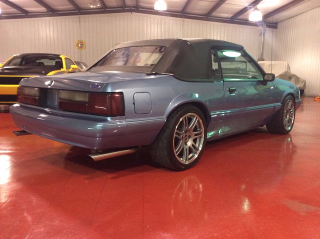 1990 Blue Ford Mustang