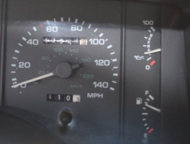 1990 White Ford Mustang Coupe