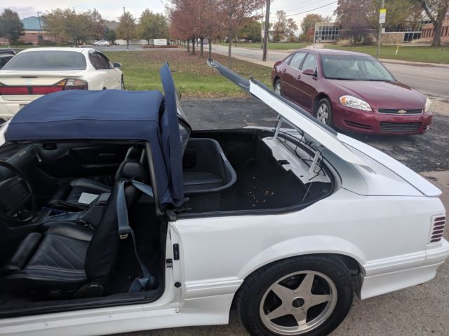 1990 White Ford Mustang Convertible