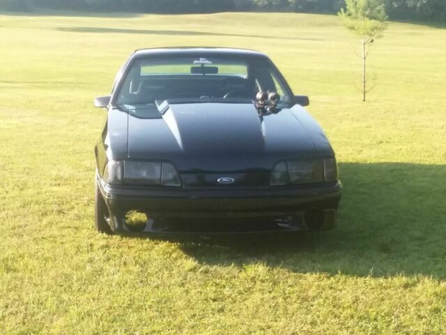 1990 Black Ford Mustang Coupe