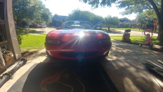 1990 Red Mazda MX-5 Miata Convertible
